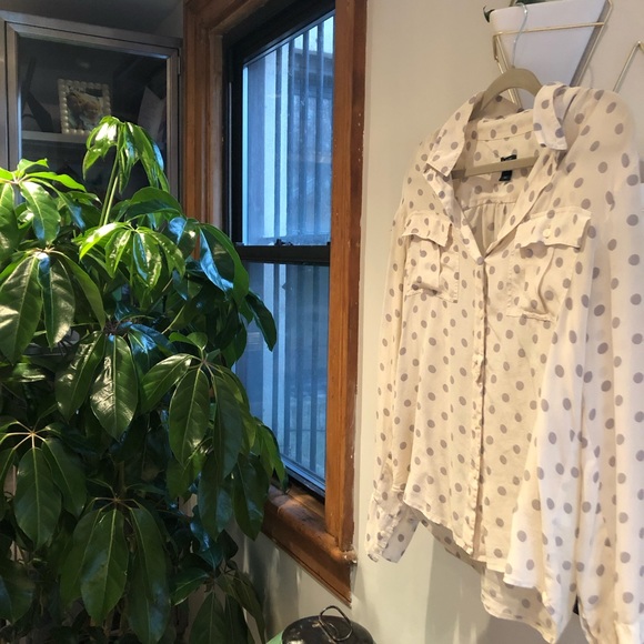 Jcrew white polkadot button up blouse - Picture 4 of 4